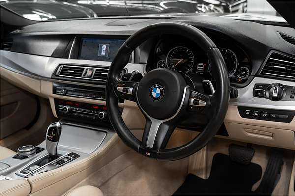 2015 BMW 5 Series 520i M Sport F10 LCI