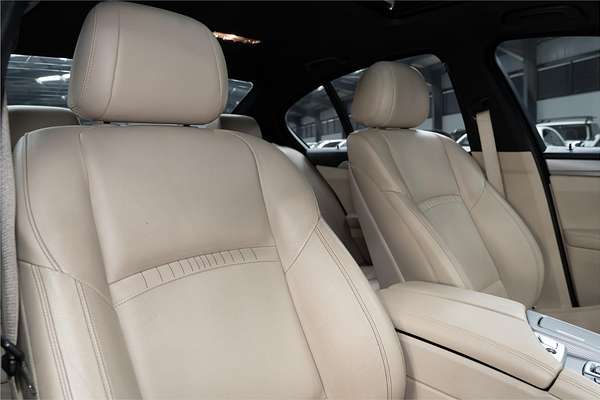 2015 BMW 5 Series 520i M Sport F10 LCI