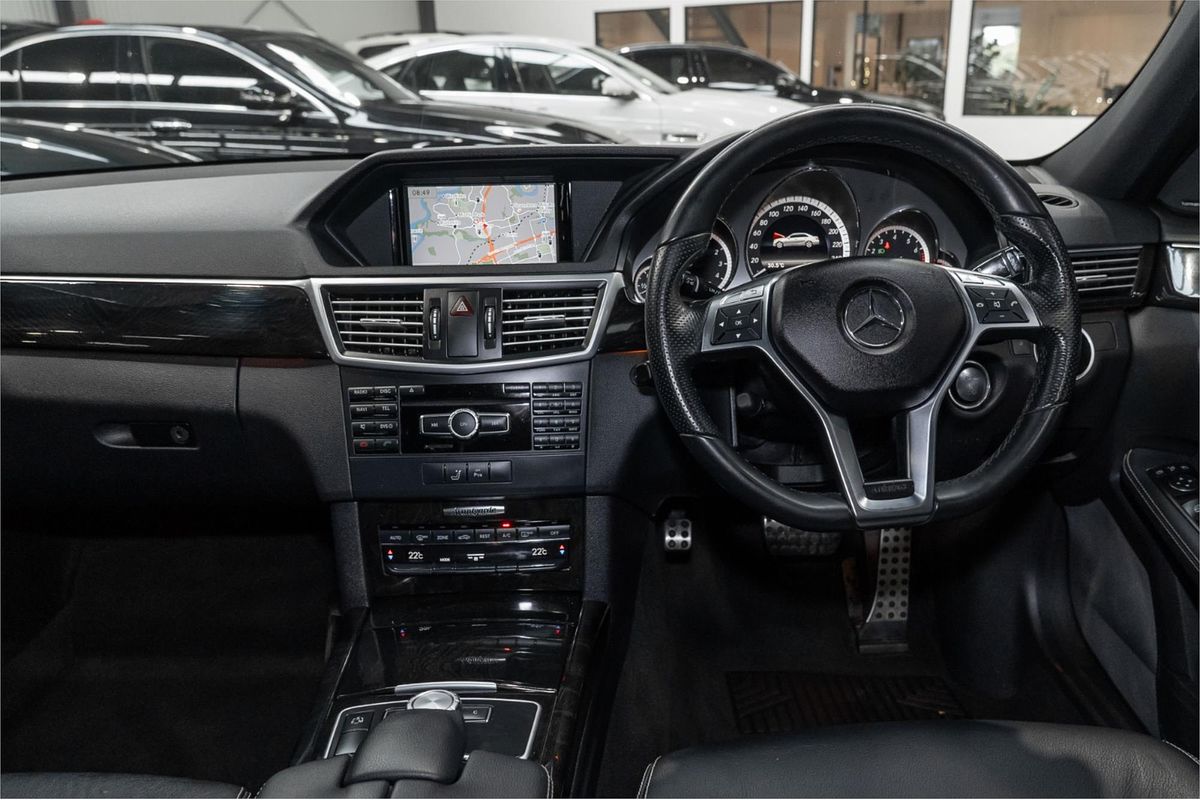 2012 Mercedes-Benz E-Class E350 BlueEFFICIENCY Avantgarde W212