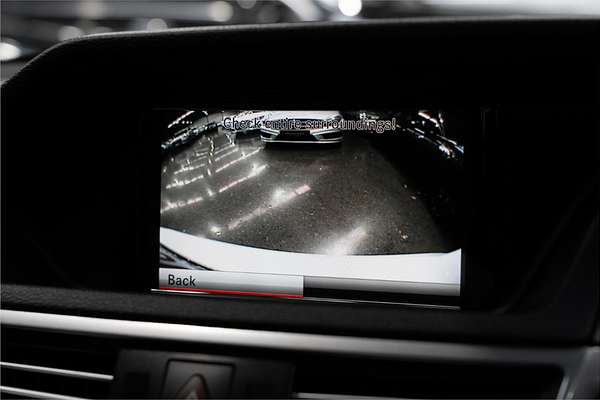 2012 Mercedes-Benz E-Class E350 BlueEFFICIENCY Avantgarde W212