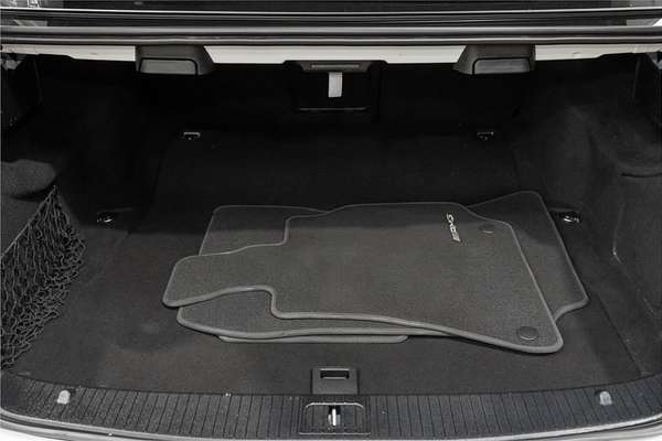 2012 Mercedes-Benz E-Class E350 BlueEFFICIENCY Avantgarde W212