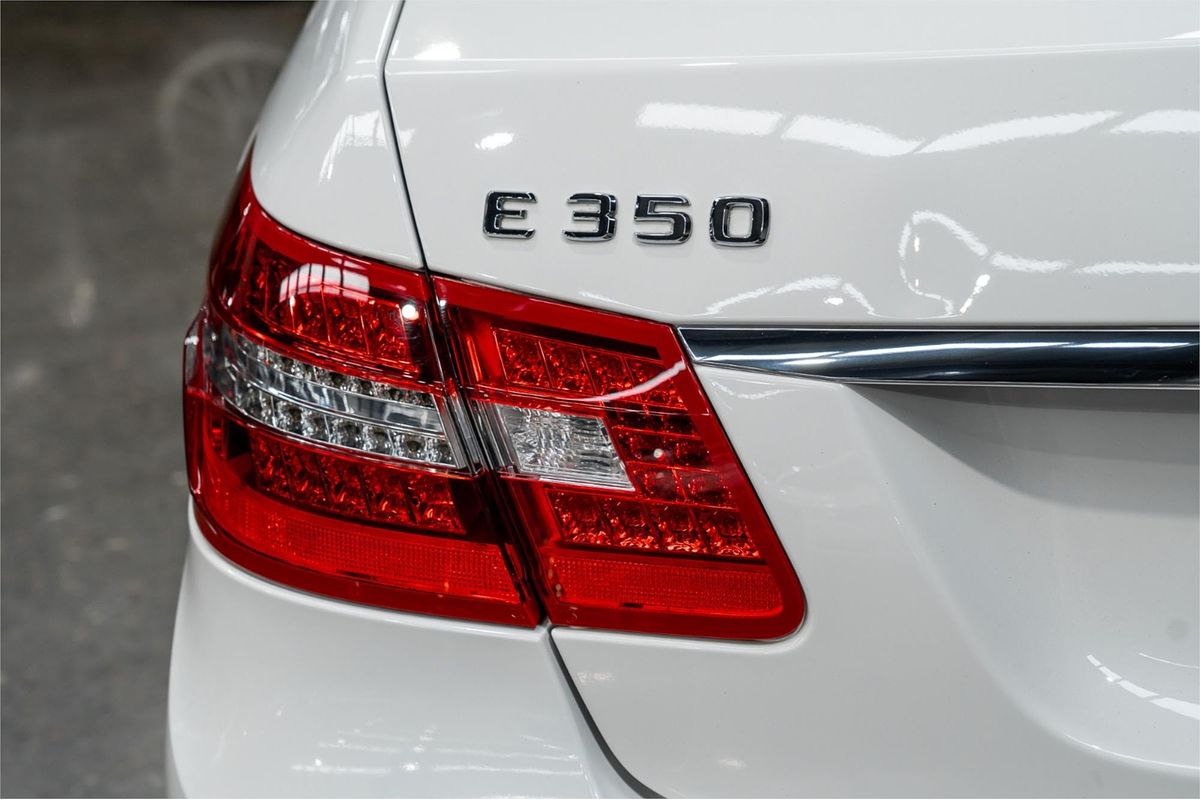 2012 Mercedes-Benz E-Class E350 BlueEFFICIENCY Avantgarde W212