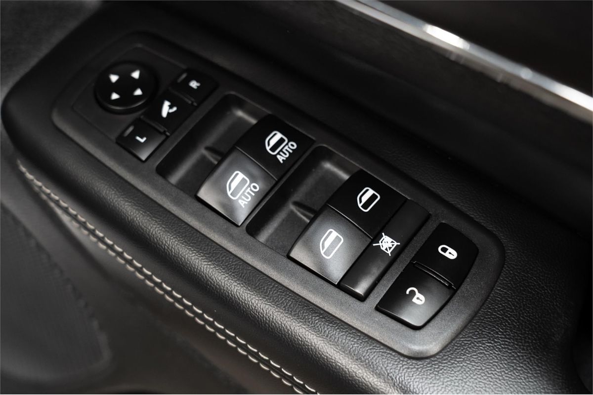 2014 Jeep Grand Cherokee Limited WK