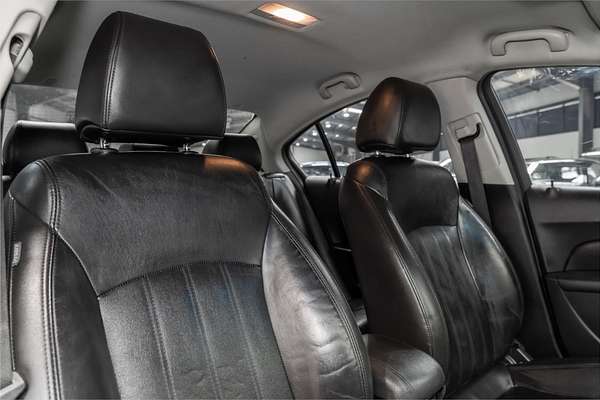 2012 Holden Cruze CDX JH Series II