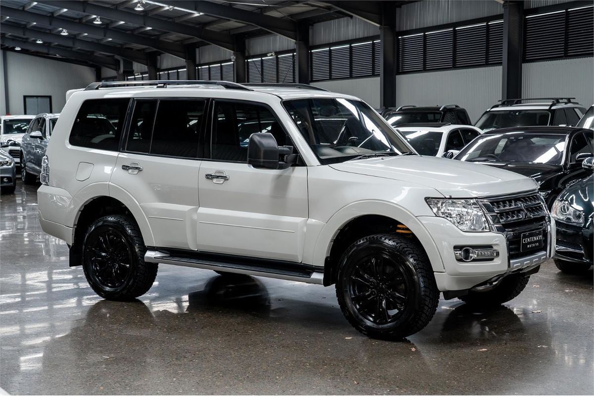 2016 Mitsubishi Pajero GLX NX