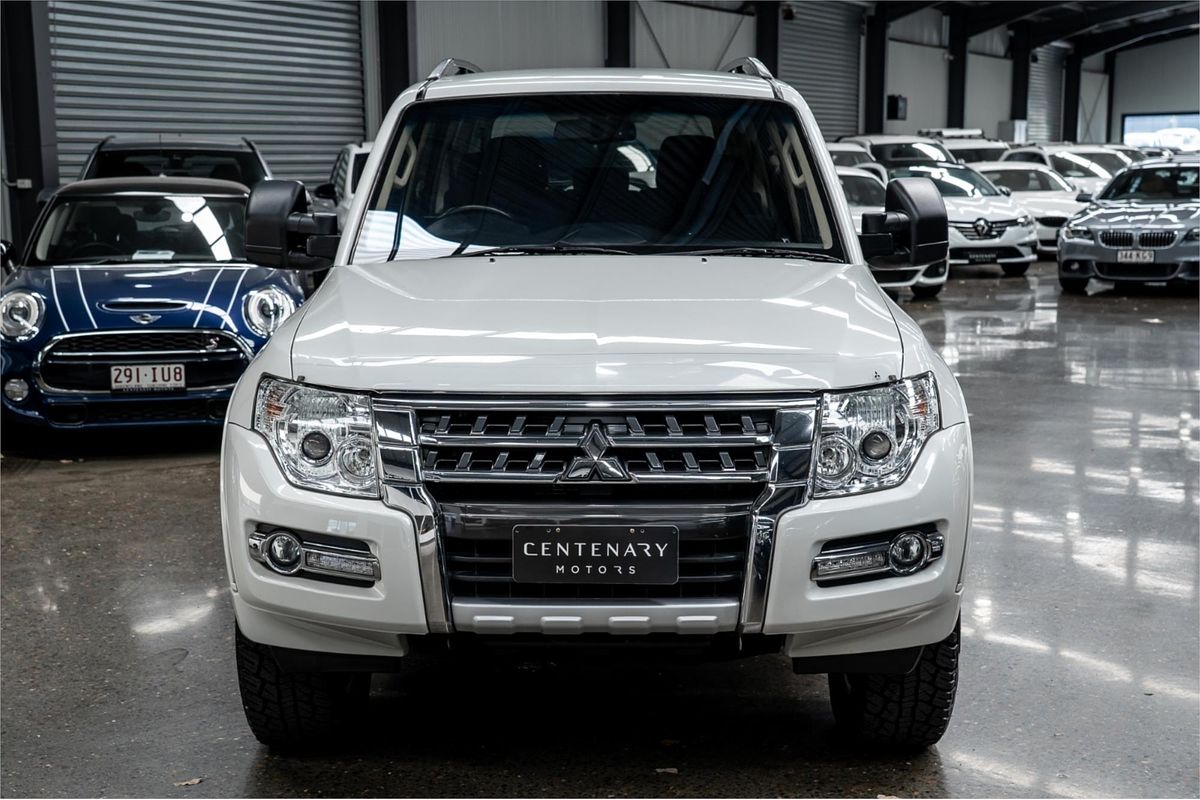 2016 Mitsubishi Pajero GLX NX