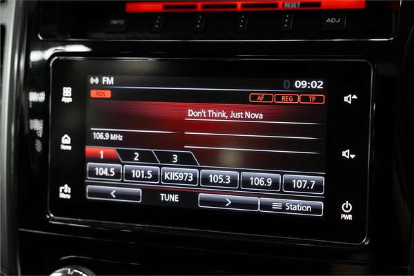 2016 Mitsubishi Pajero GLX NX