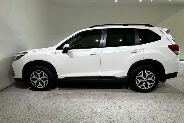 2020 Subaru Forester 2.5i S5