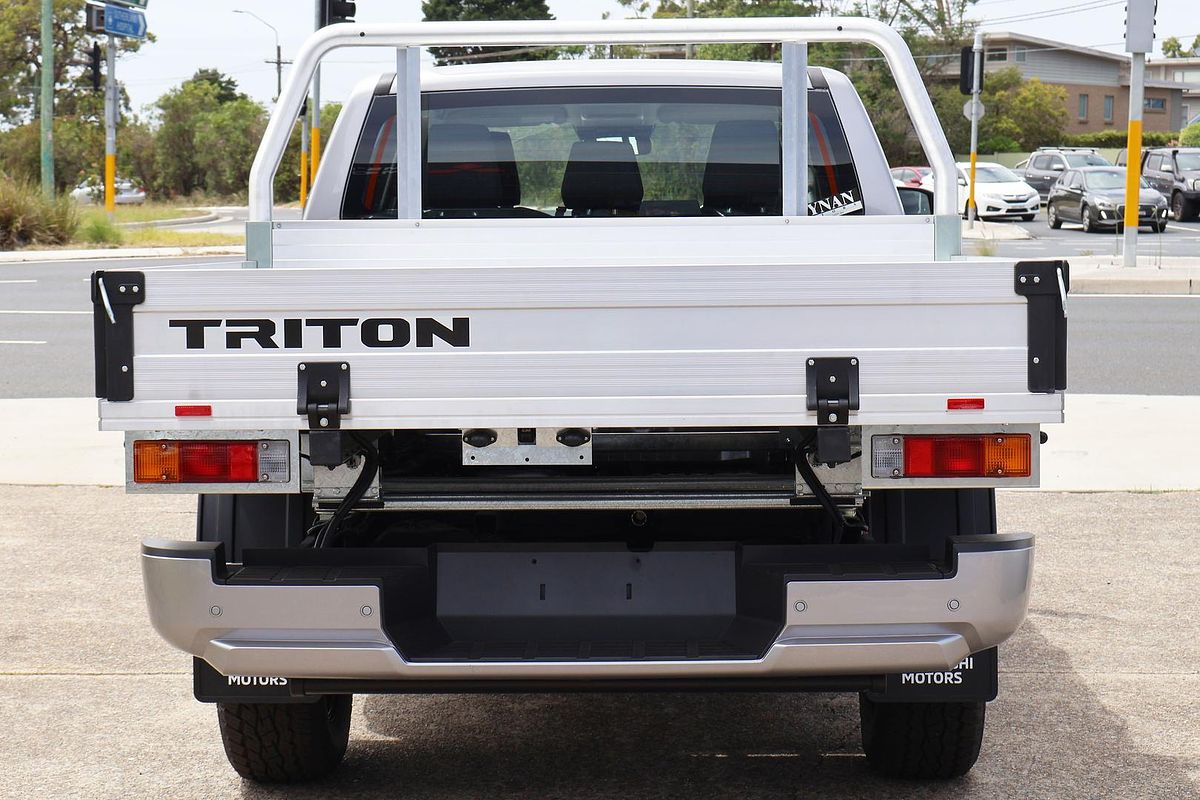 2025 Mitsubishi Triton GLX MV 4X4