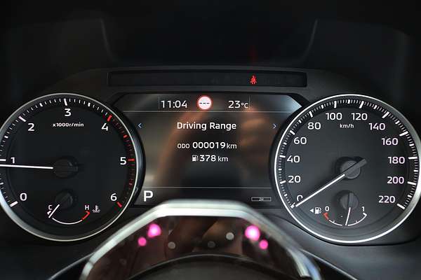 2025 Mitsubishi Triton GLX MV 4X4