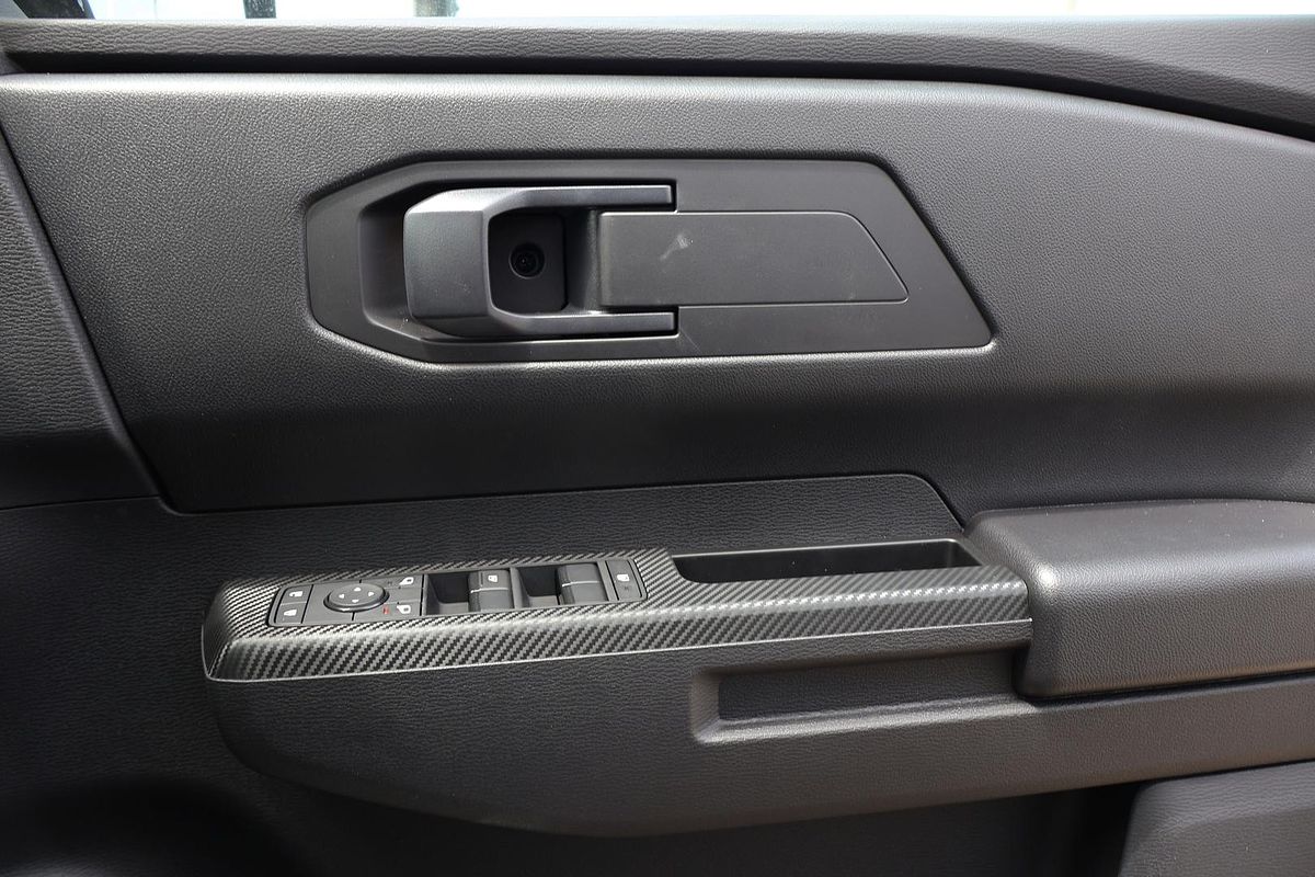 2025 Mitsubishi Triton GLX MV 4X4