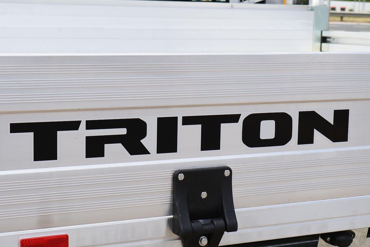 2025 Mitsubishi Triton GLX MV 4X4