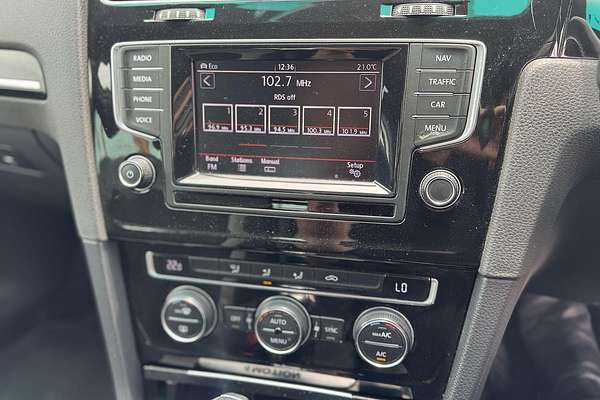 2015 Volkswagen Golf R 7