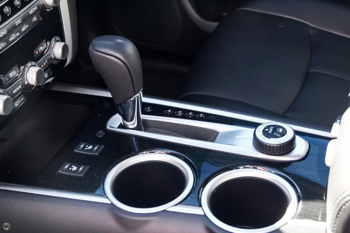 2017 Nissan Pathfinder ST-L R52 Series II