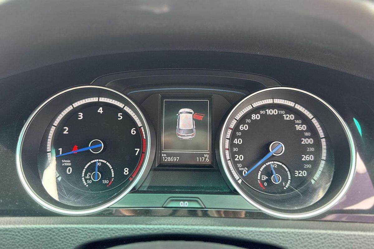 2015 Volkswagen Golf R 7