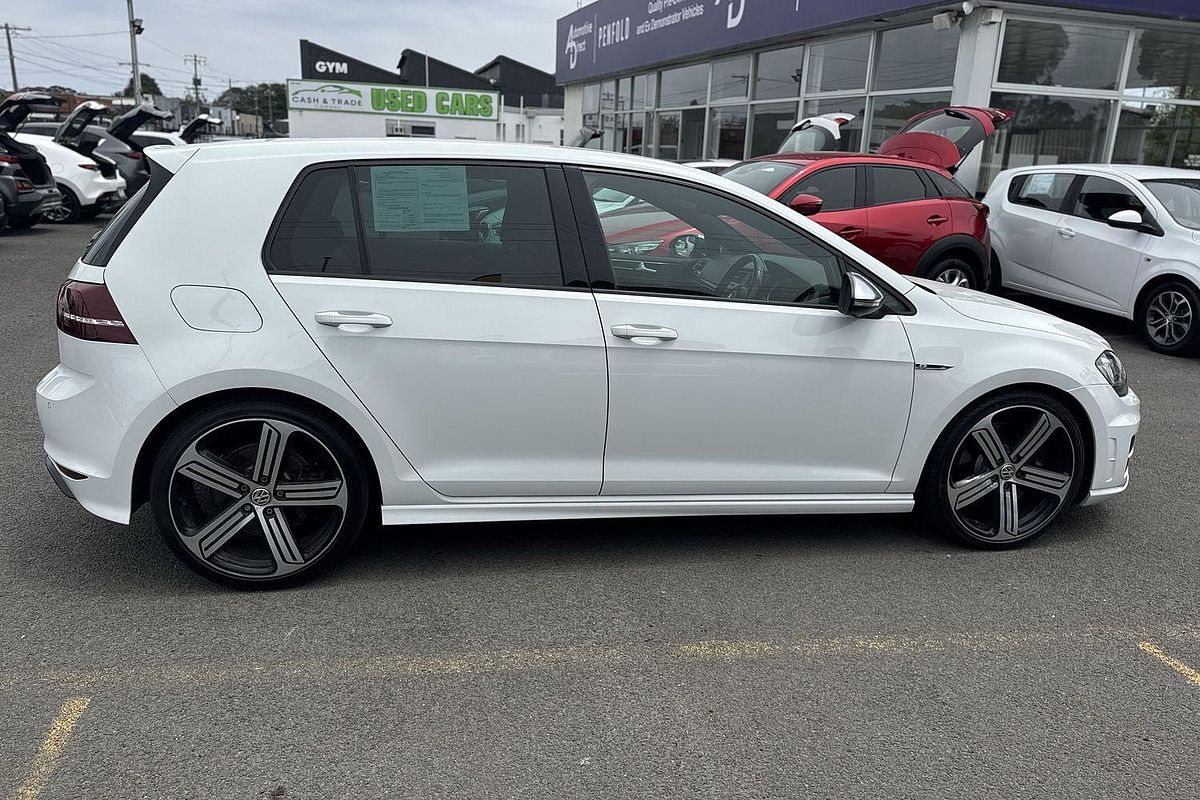 2015 Volkswagen Golf R 7