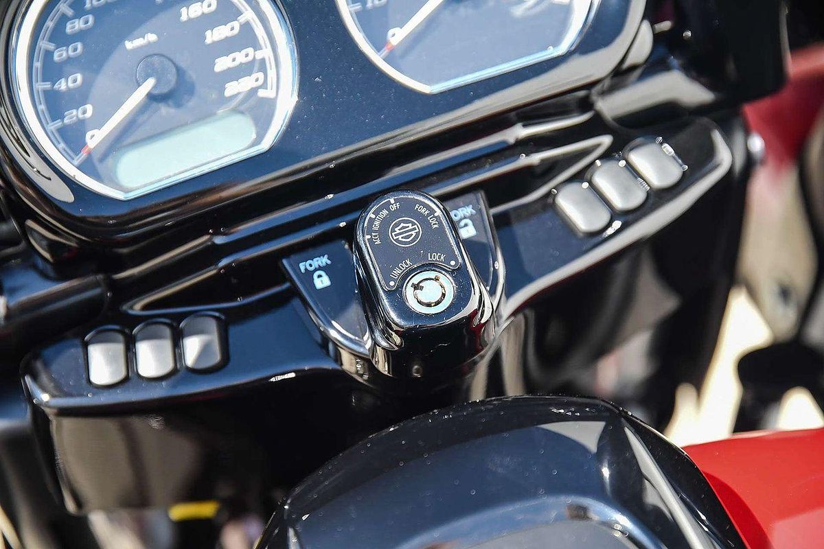 2021 Harley-Davidson Road Glide Special 114 (FLTRXS) Touring