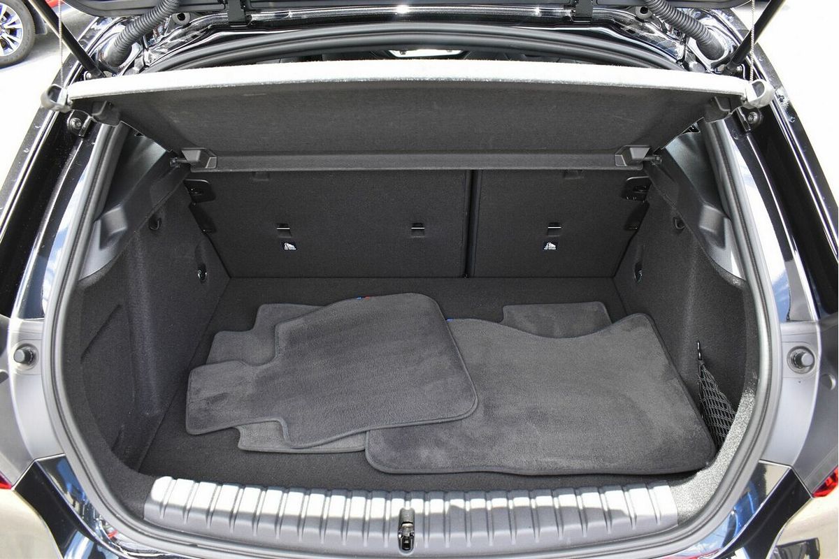 2021 BMW M xDrive F40