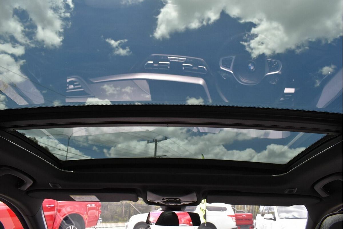 2021 BMW M xDrive F40