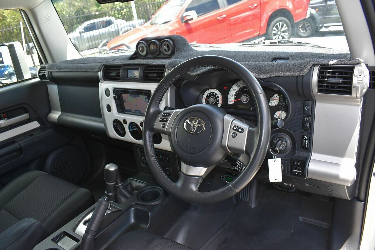 2012 Toyota FJ Cruiser GSJ15R