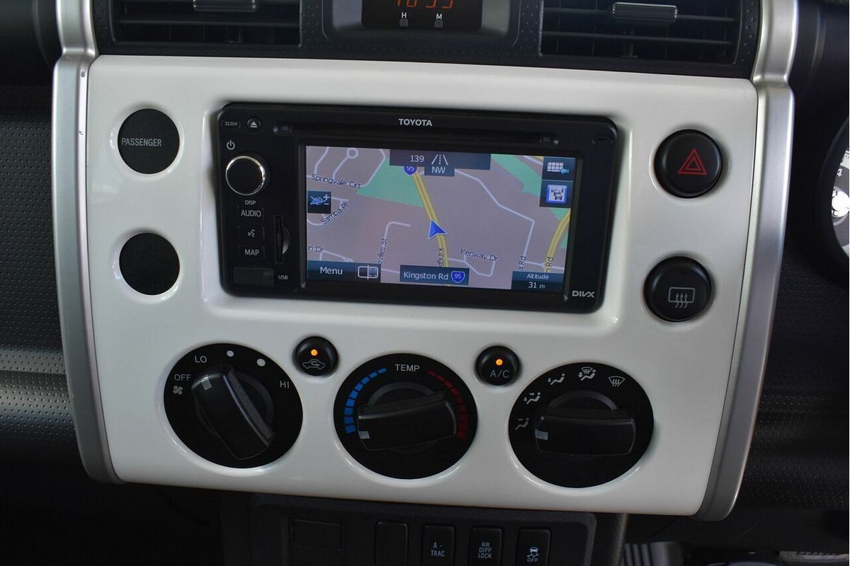 2012 Toyota FJ Cruiser GSJ15R