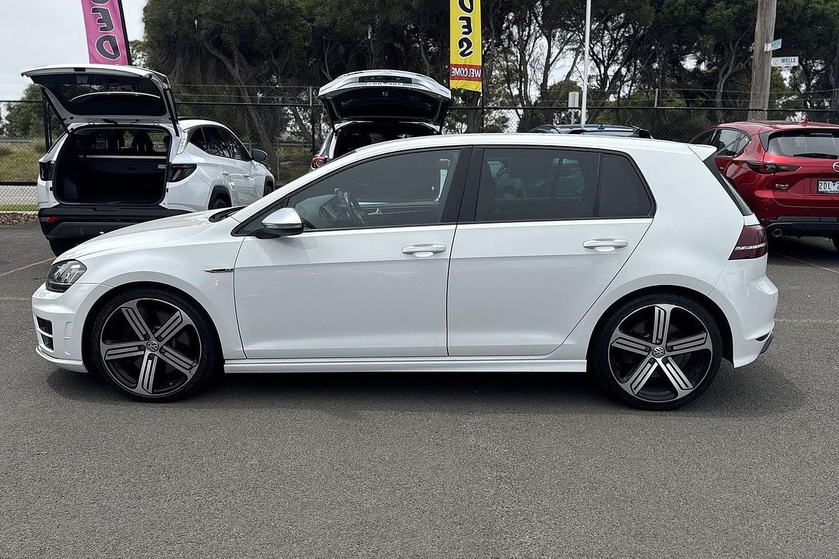 2015 Volkswagen Golf R 7