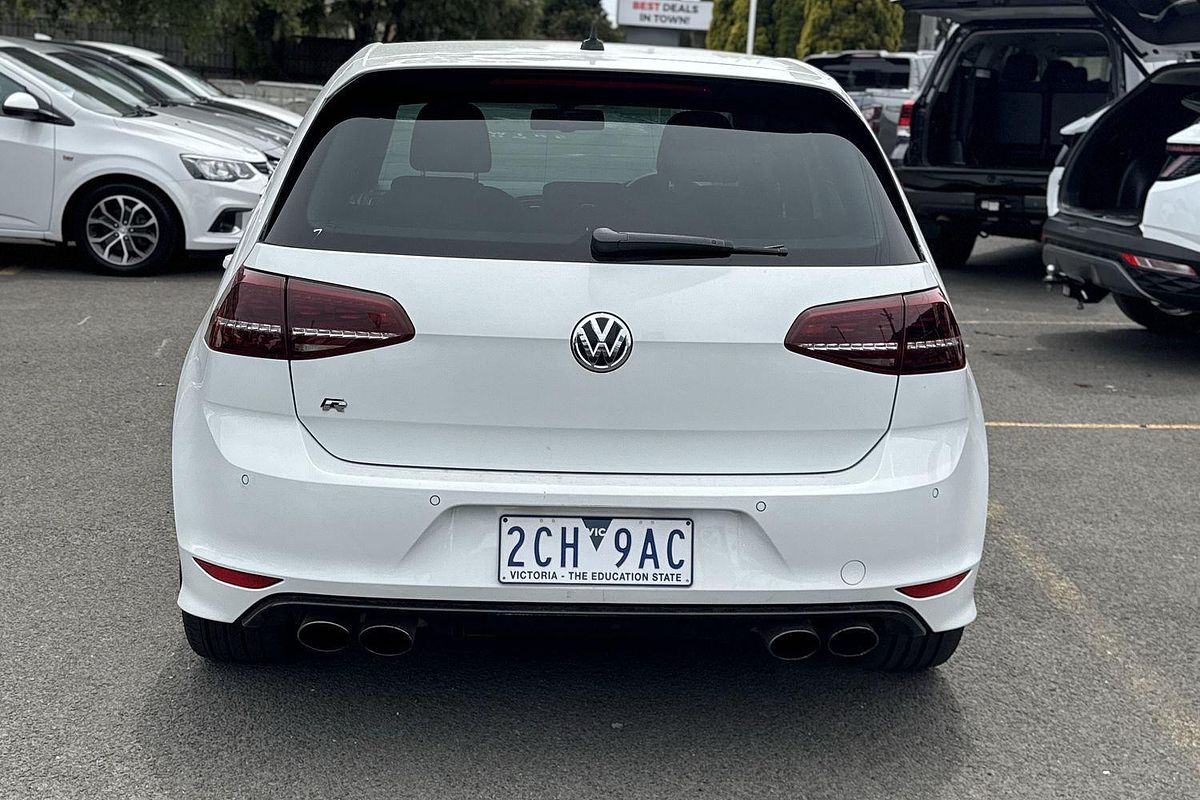 2015 Volkswagen Golf R 7