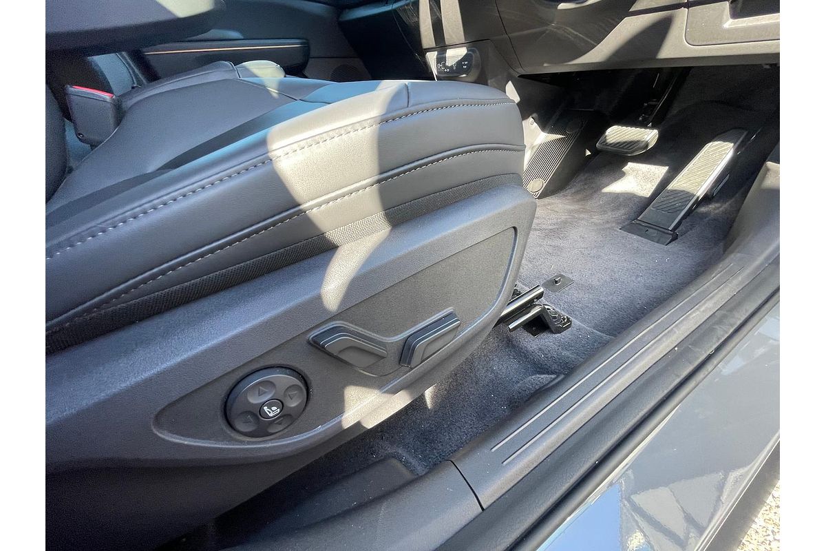 2025 Kia EV5 Earth OVc