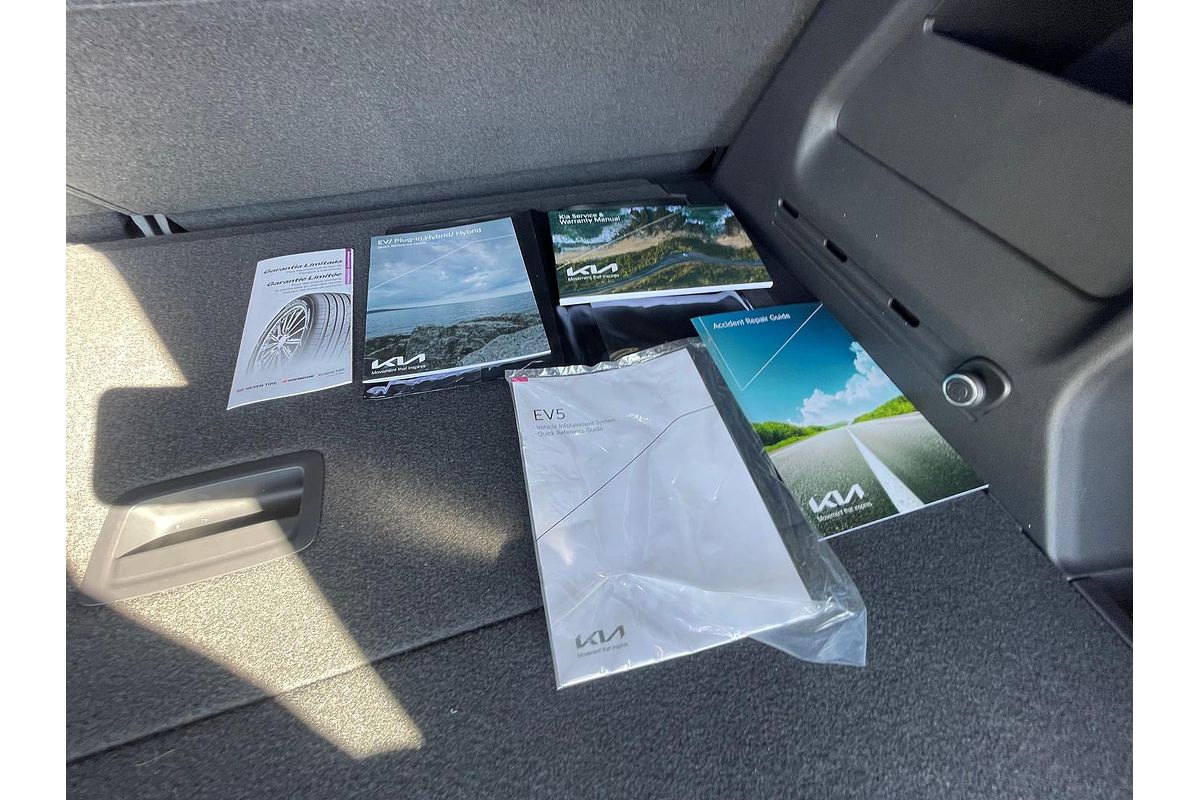 2025 Kia EV5 Earth OVc