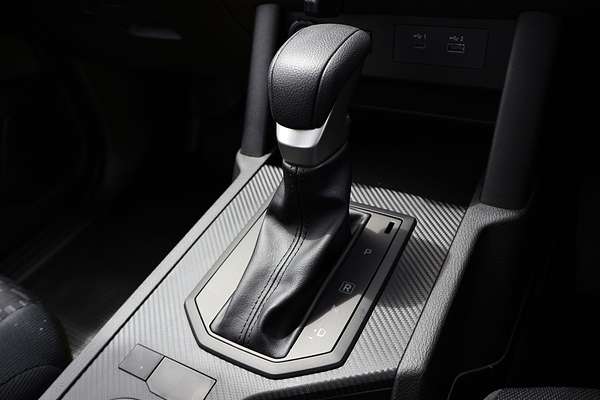 2025 Mitsubishi Triton GLX MV Rear Wheel Drive