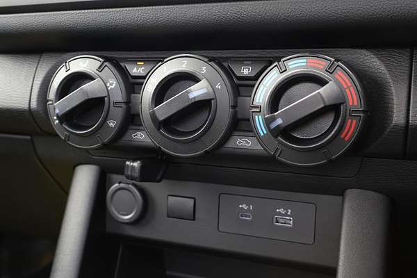 2025 Mitsubishi Triton GLX MV Rear Wheel Drive