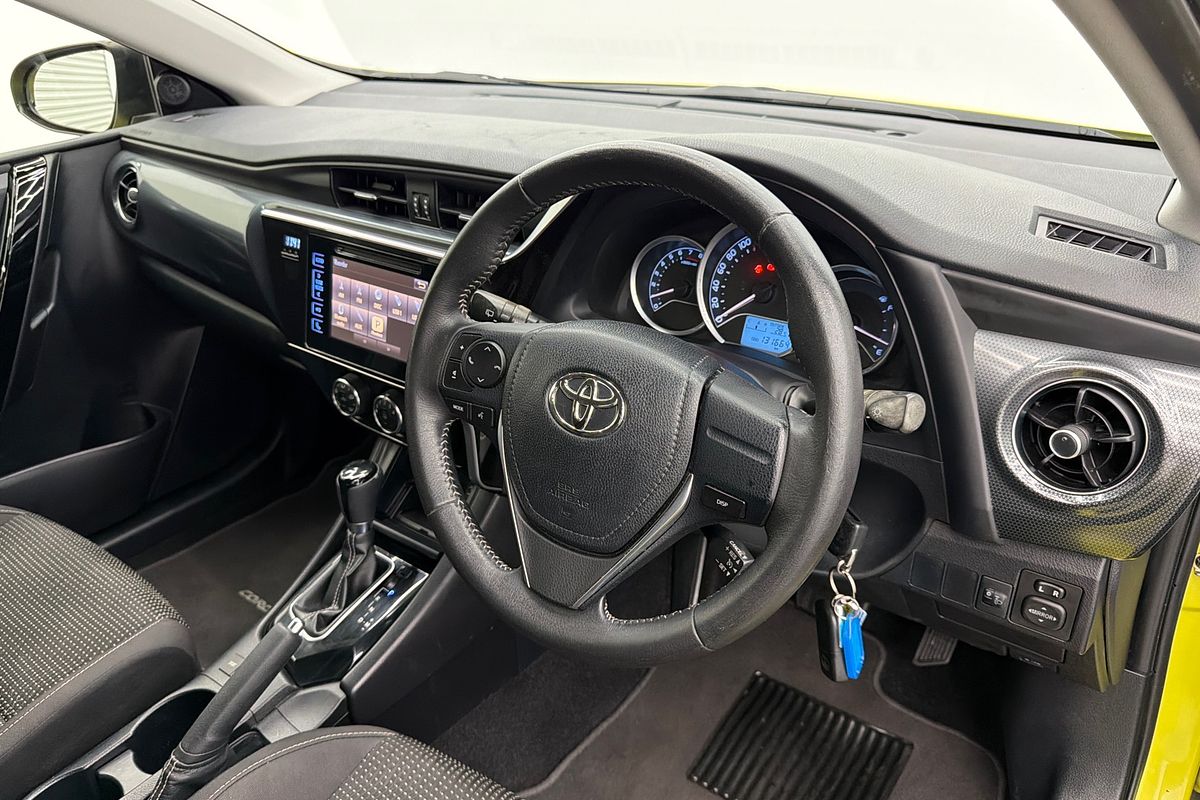 2015 Toyota Corolla Ascent Sport ZRE182R
