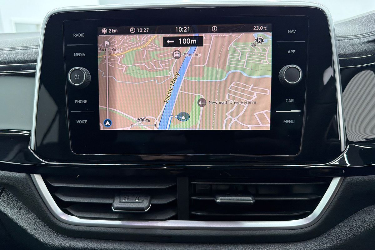 2022 Volkswagen T-Roc 140TSI R-Line D11