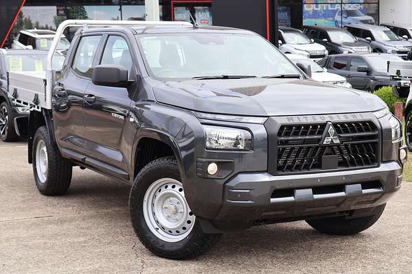 2025 Mitsubishi Triton GLX MV 4X4