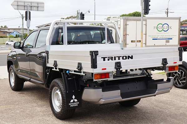 2025 Mitsubishi Triton GLX MV 4X4
