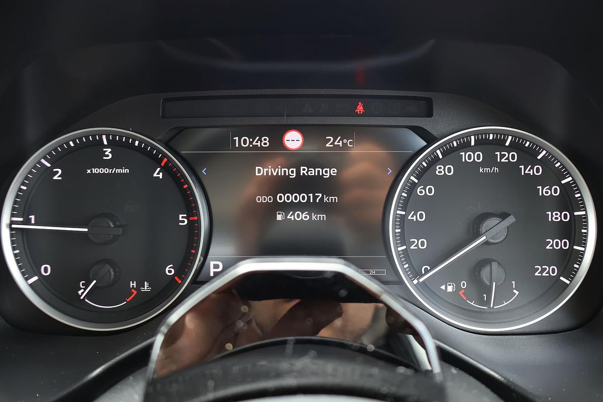 2025 Mitsubishi Triton GLX MV 4X4