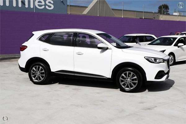 2021 MG HS Core SAS23