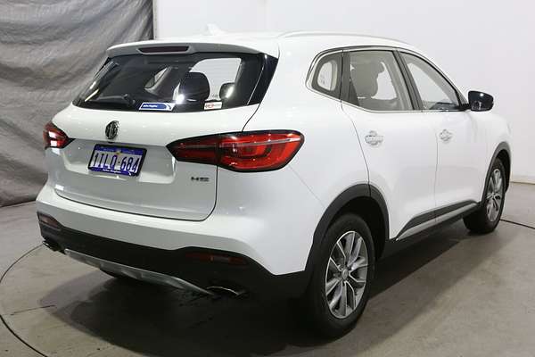 2024 MG HS Vibe SAS23