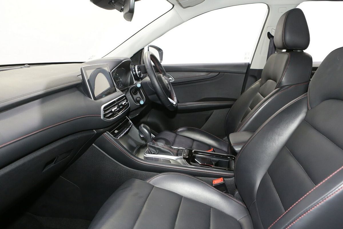 2024 MG HS Vibe SAS23