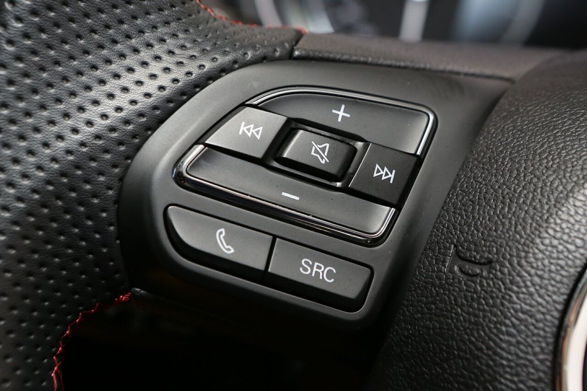 2024 MG HS Vibe SAS23