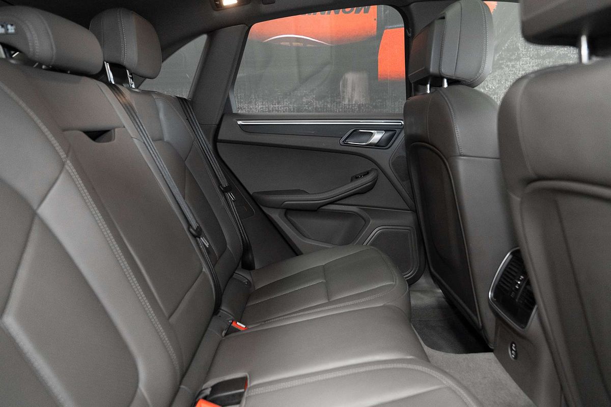 2021 Porsche Macan  95B