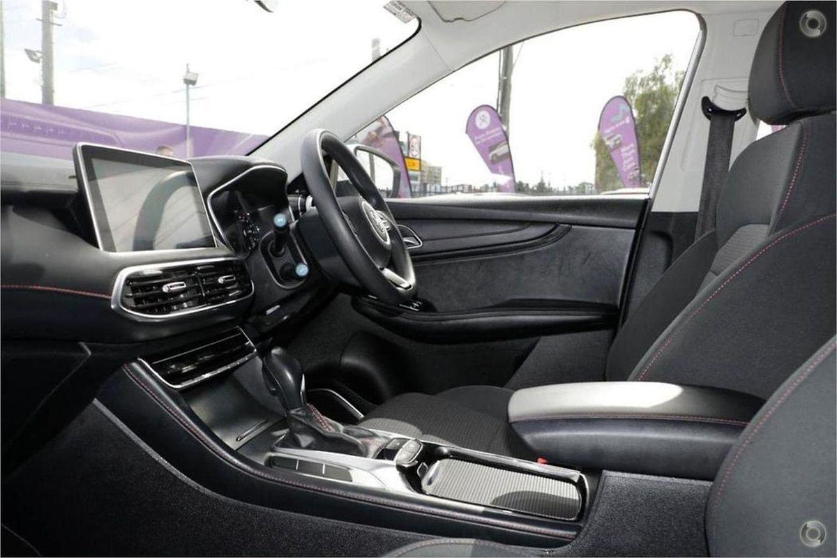 2021 MG HS Core SAS23