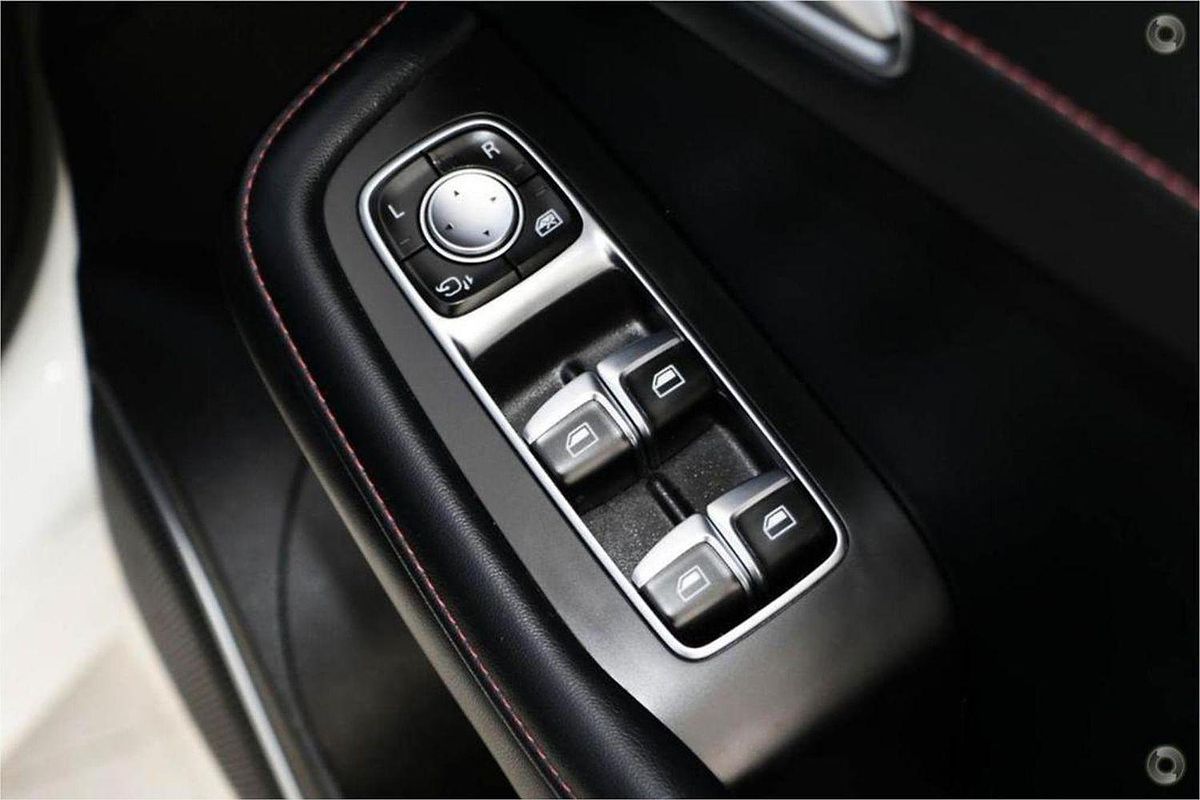 2021 MG HS Core SAS23