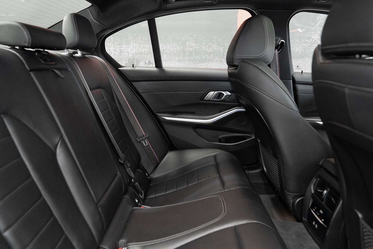 2021 BMW 3 Series 330i M Sport G20