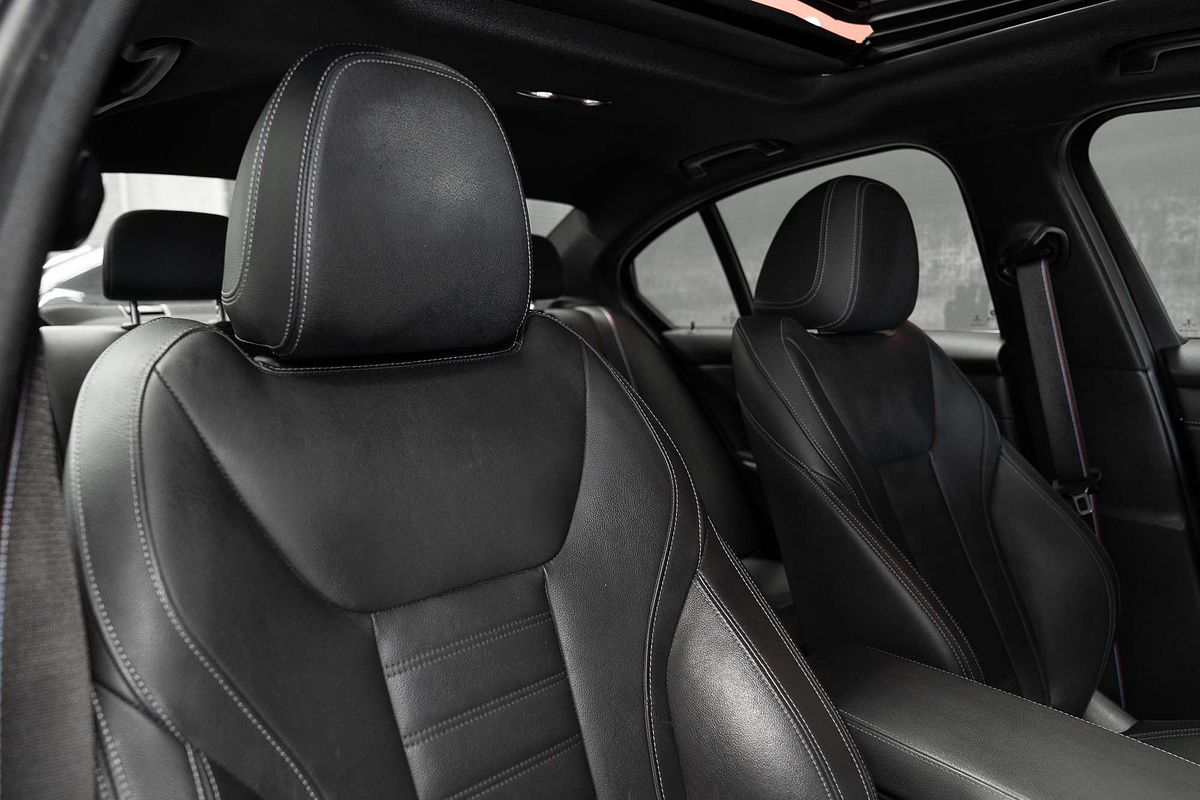 2021 BMW 3 Series 330i M Sport G20