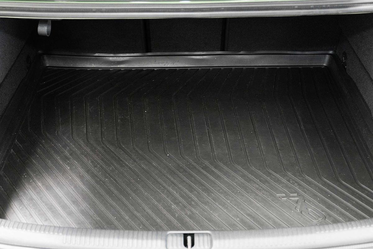 2020 Audi RS3 Carbon Edition 8V