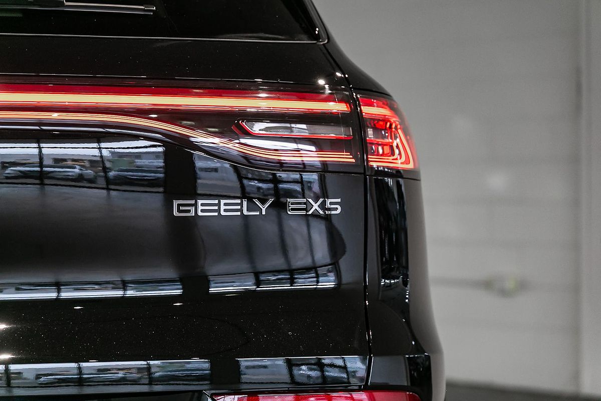 2025 Geely EX5 Inspire E245