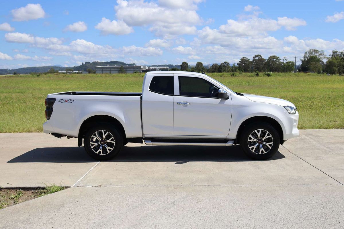 2023 Isuzu D-MAX LS-U  4X4