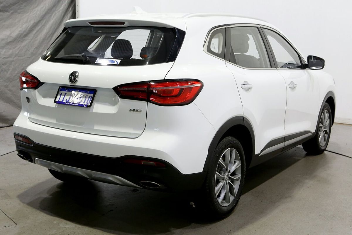 2024 MG HS Vibe SAS23