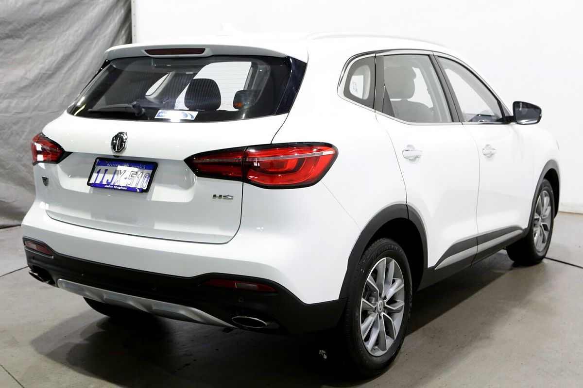 2024 MG HS Vibe SAS23